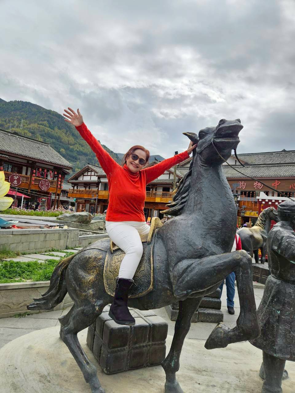 18-23 ต.ค. 68  JTTFU-SL2B เฉิงตู จิ่วจ้ายโกว หวงหลง สี่ดรุณี รถเหมาอุทยาน